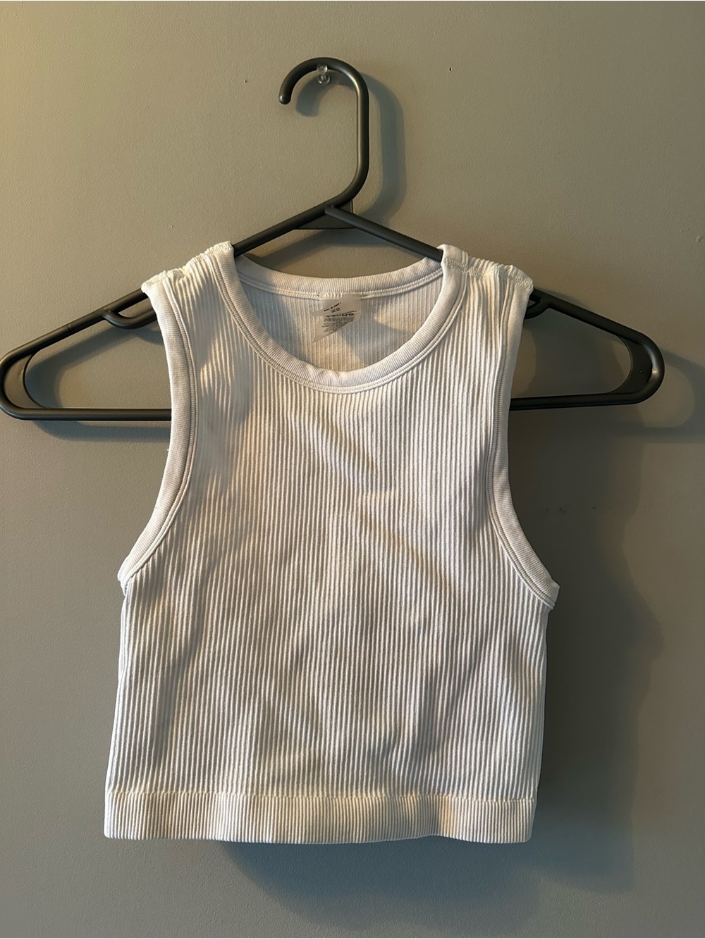 Aritzia Sunday Best White Ribbed Crop Tank